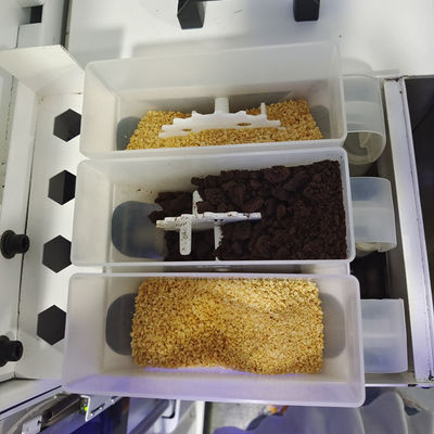 Halo, distributeur automatique de crème glacée extérieure avec écran tactile 32 pouces et fonction de nettoyage automatique